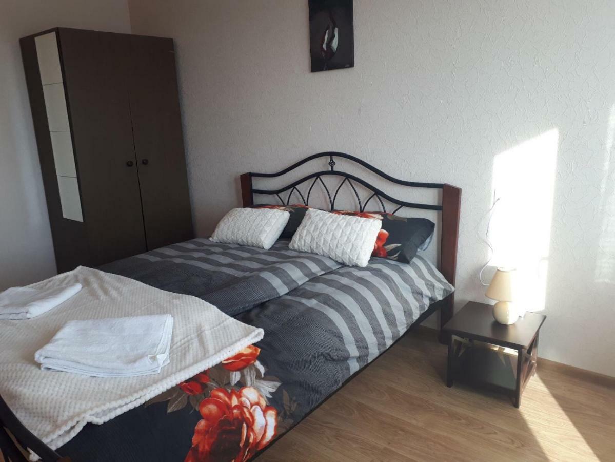 Ergli Apartment Bagian luar foto