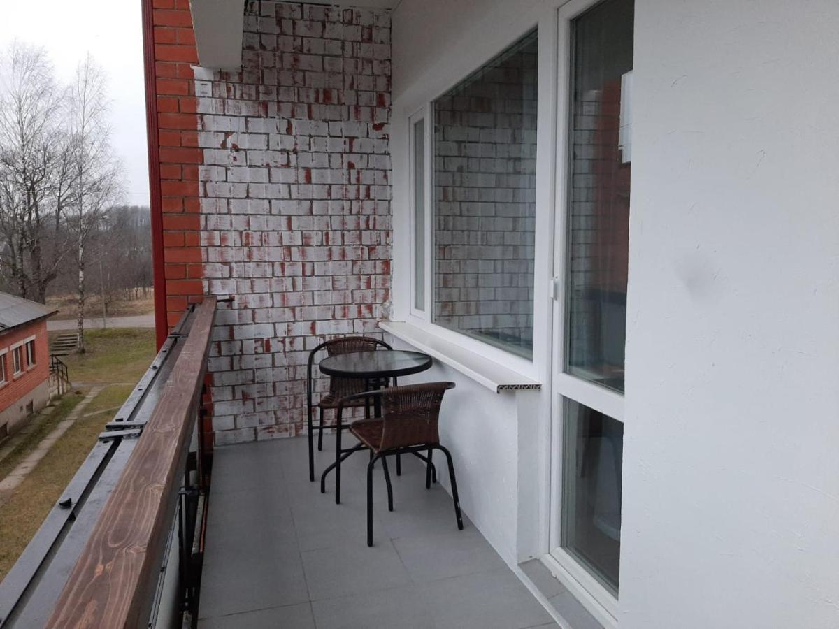 Ergli Apartment Bagian luar foto